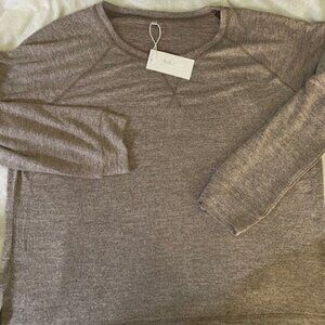 Aokosar Women's 3XL Long Sleeve Pullover T-Shirt